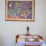 לינה וארוחת בוקר Il Giardino Degli Iris 3*