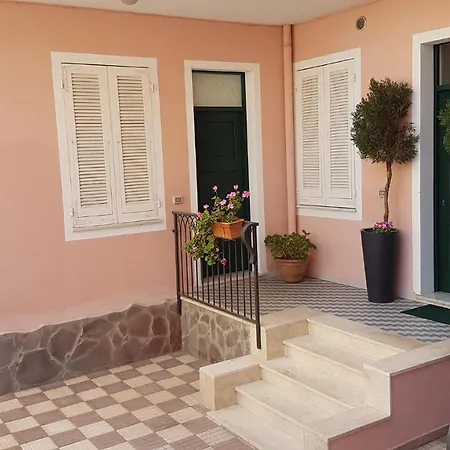 Il Giardino Degli Iris فندق مبيت وإفطار