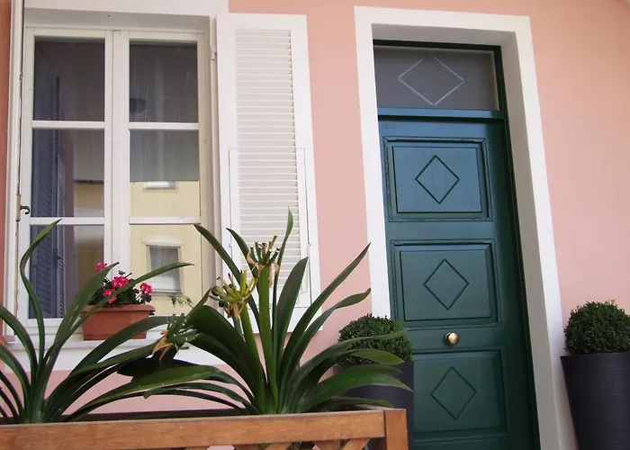 吉阿蒂诺德哥利伊利斯住宿加早餐旅馆 3* 阿尔盖罗