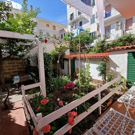 Il Giardino Degli Iris *