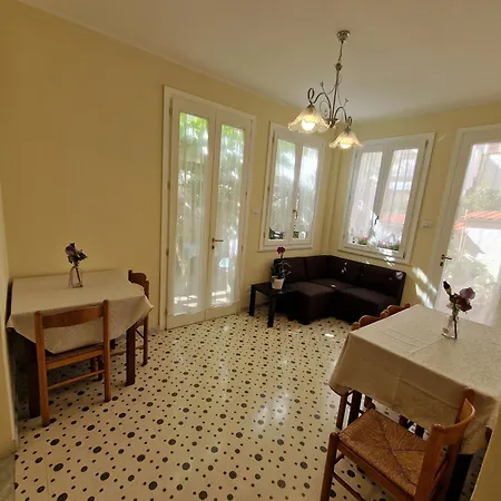 Bed & Breakfast Il Giardino Degli Iris Alghero